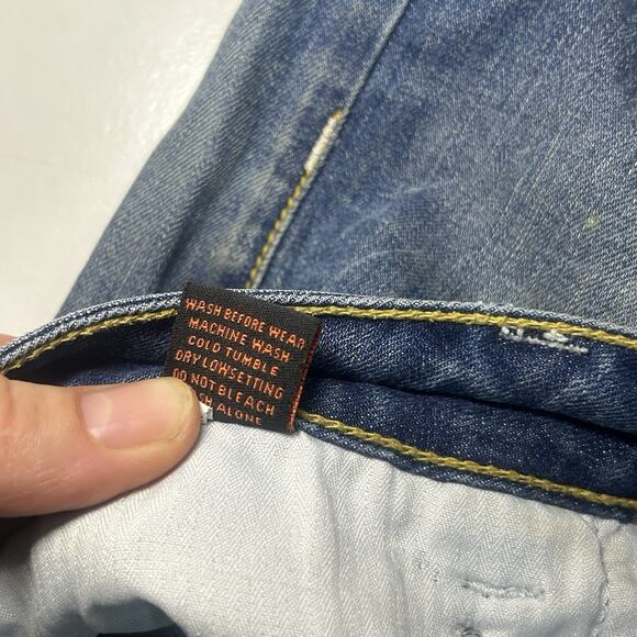 Rancho Estancia Women’s Denim Shorts Size 28 Southwestern Cross Embroider Jewel - Picture 6 of 8